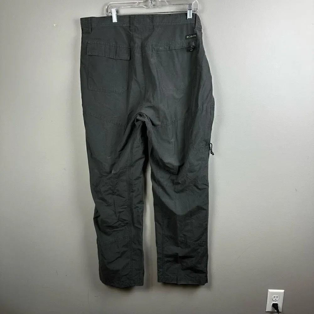 Columbia sports Omni-shield gray outdoor men’s cargo pants size 40